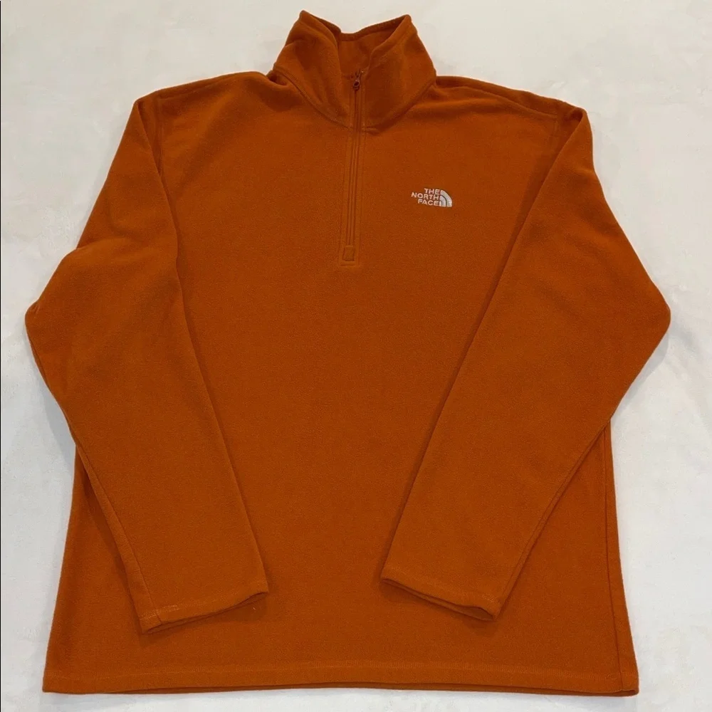 The North Face Men's Large Quarter Zip-Up in Bold Orange